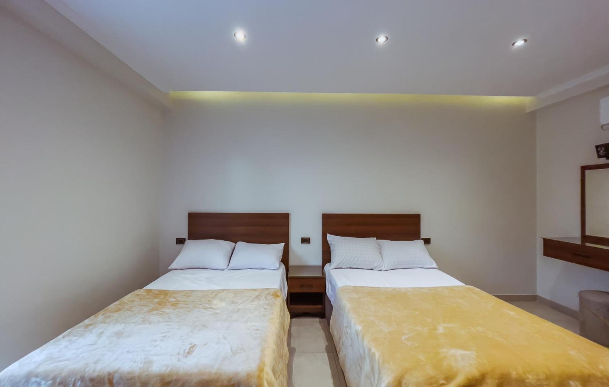 King Khufu Pyramids View Hotel Kafret el-Gabal Rom bilde