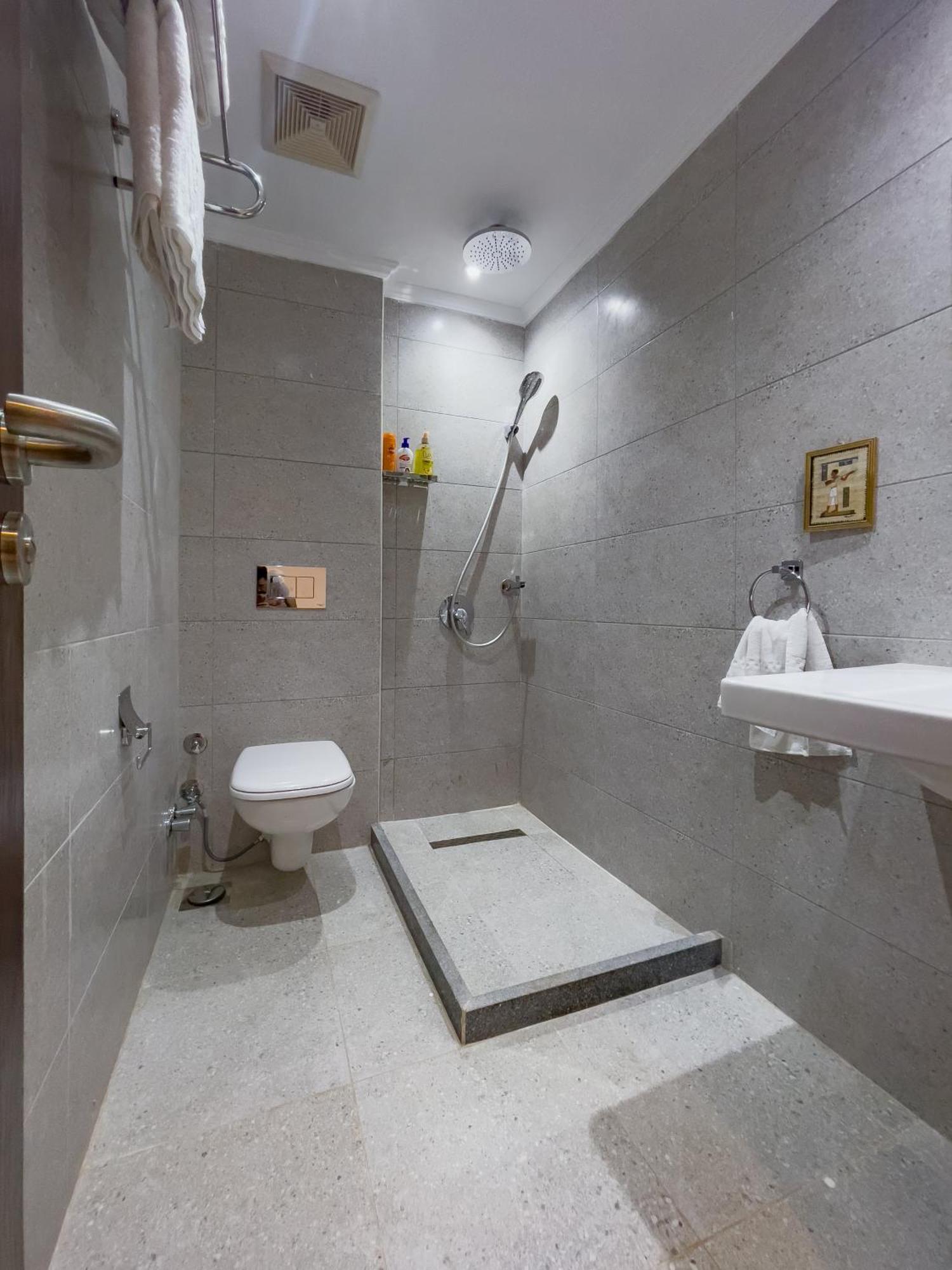 King Khufu Pyramids View Hotel Kafret el-Gabal Rom bilde